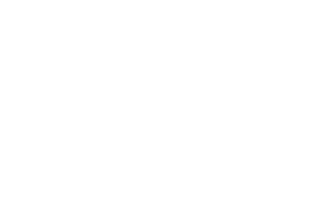 Corsi caratterizzanti: tecniche di training legate al teatro della perfomance, studio dell’evoluzione del teatro d’attore, stages a breve termine con rappresentanti significativi del mondo dello spettacolo.
Durante il periodo di Accademia i nostri allievi sono autorizzati a maturare esperienze professionali esterne alla compagnia in quanto la nostra Accademia è divenuta un punto di riferimento per le produzioni teatrali e cinematografiche cittadine che utilizzino giovani attori.
